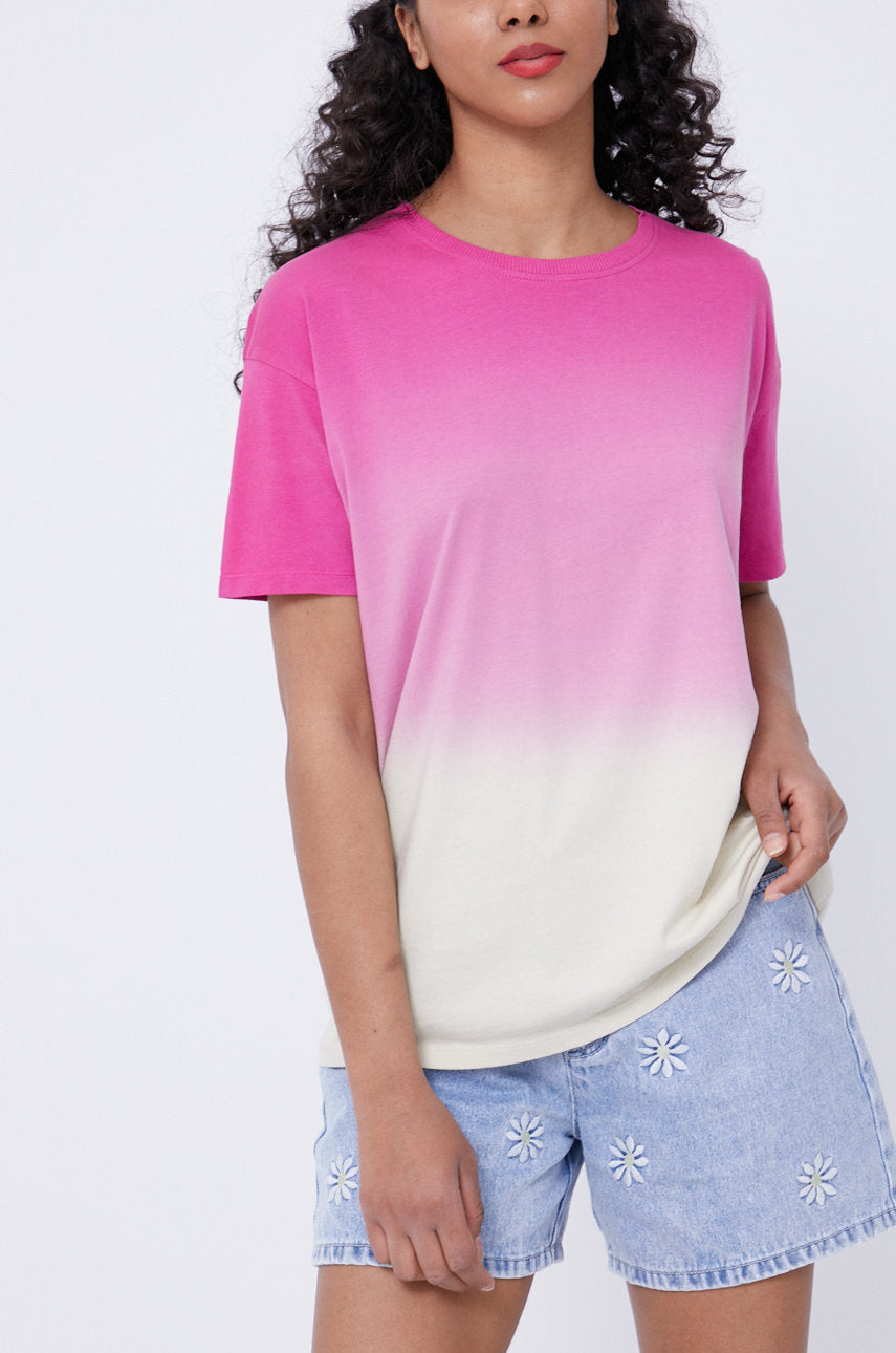 Women's T-shirt with ombre effect