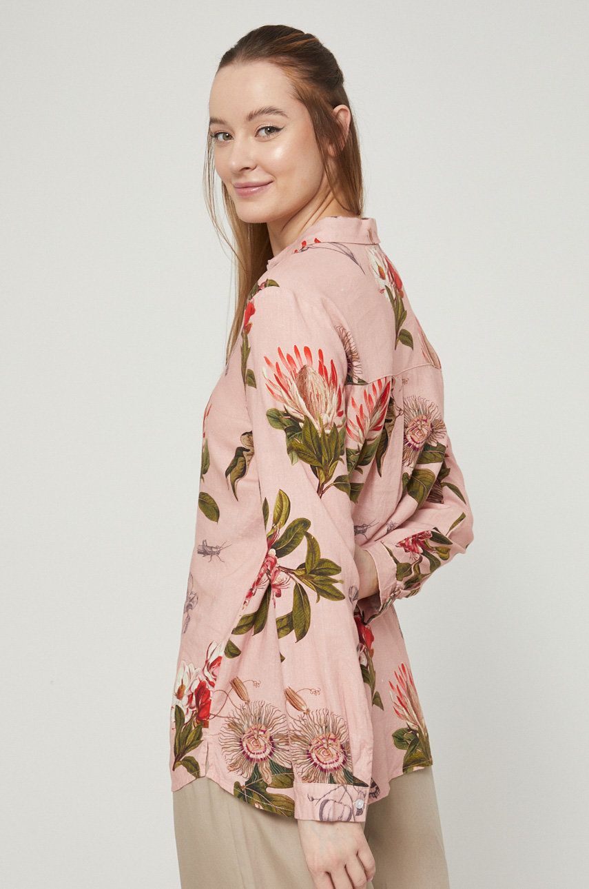 Women's button up pink floral blouse